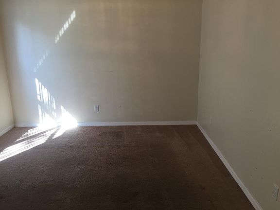 4th image of 5148 Pine Needle Dr