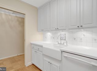 3800 Fairfax Dr APT 509, Arlington, VA
