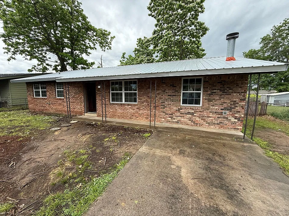 5406 S 17th Ter