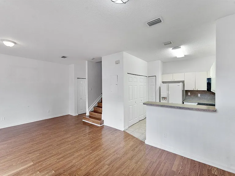1407 S Santa Catalina Cir — Photo 8