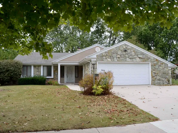 6832 River Haze Rd, Fort Wayne, IN 46819