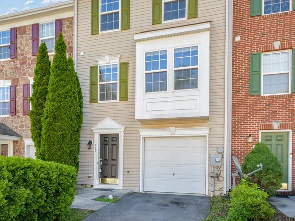 749 Monet Dr, Hagerstown, MD 21740