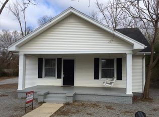 103 E McKnight Dr, Murfreesboro, TN 37130