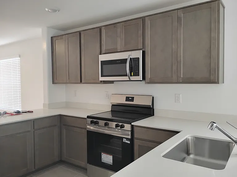9675 W Piccadilly Rd — Photo 14