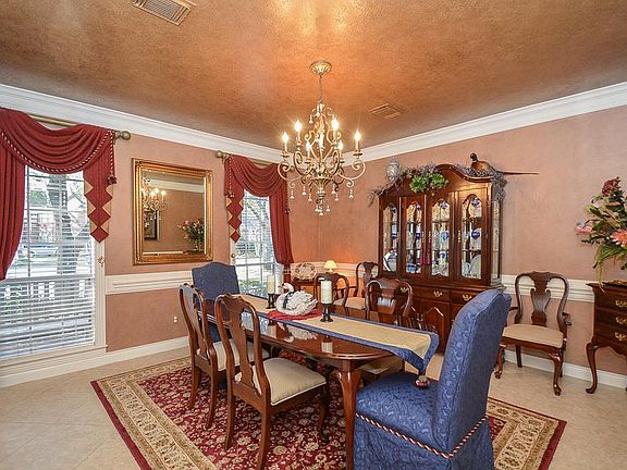 5th image of 3803 Hogan Ct