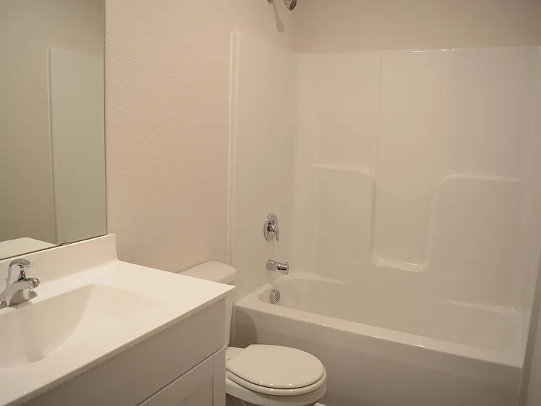 248 Yorktown Ln #1 — Photo 5