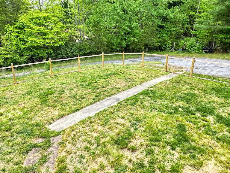 1085 Jones Creek Rd — Photo 45