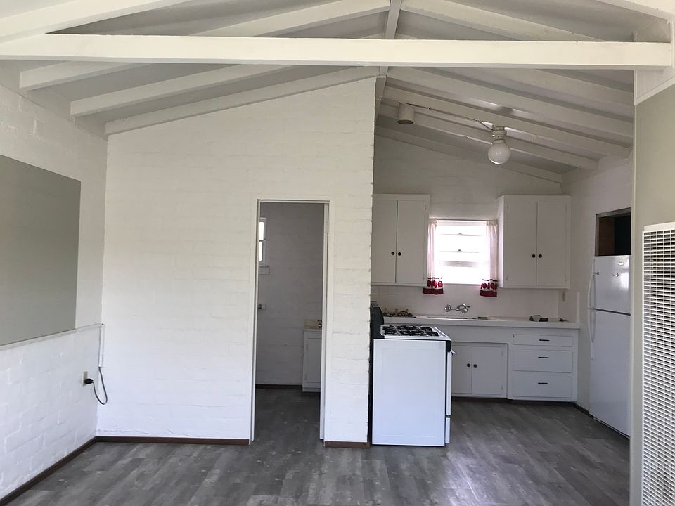 Open kitchen