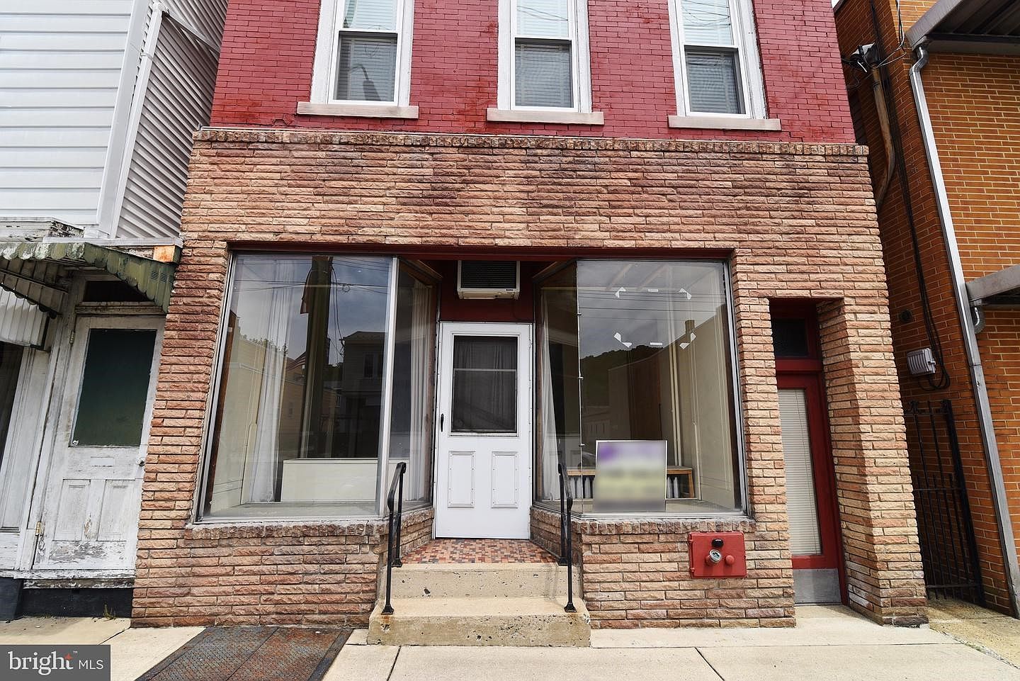 27 S 2nd St, Saint Clair, PA 17970 | Zillow
