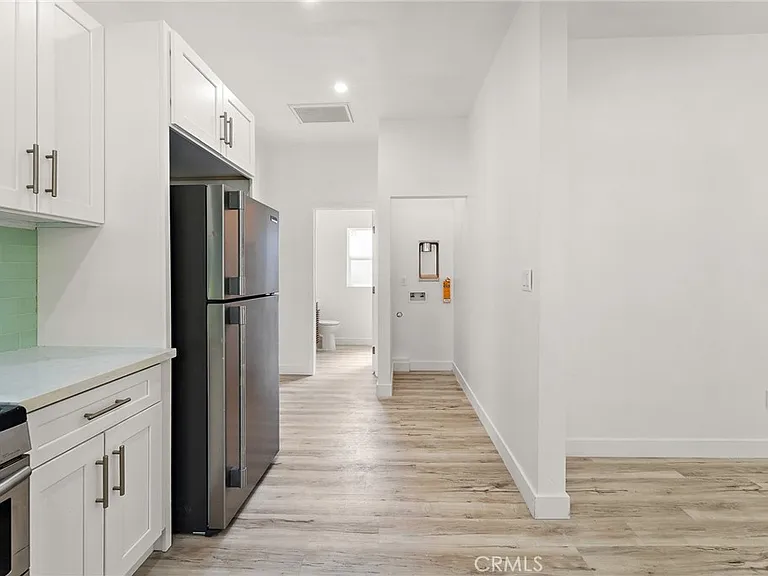 10730 Strathern St — Photo 10