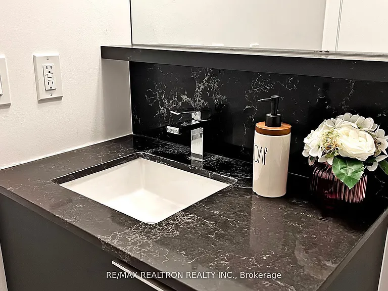 85 Wood St #2803 — Photo 26