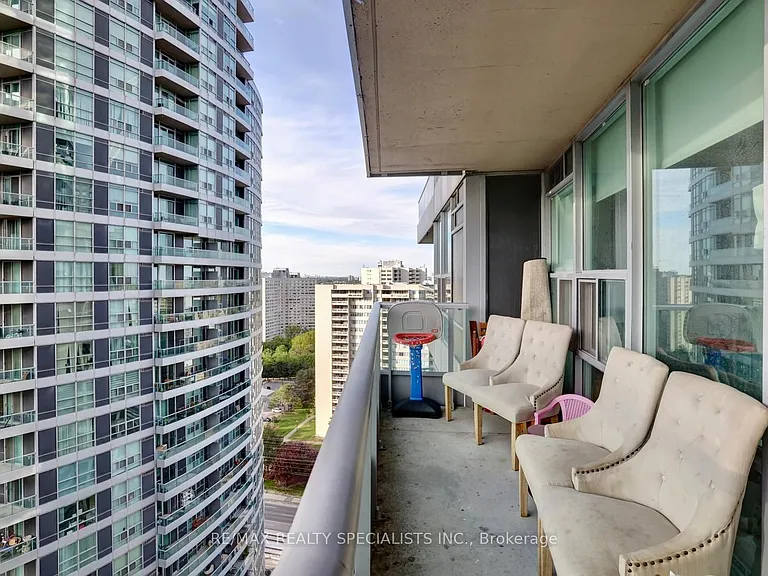 33 Elm Dr W #2108 — Photo 16