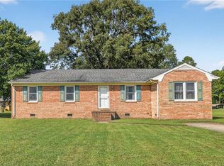 3352 Deer Path Rd, Suffolk, VA 23434