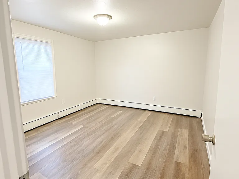 228 1/2 State St #2 — Photo 4