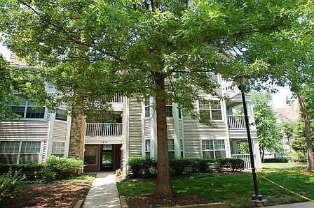 1st image of 5616 Willoughby Newton Dr Unit 21
