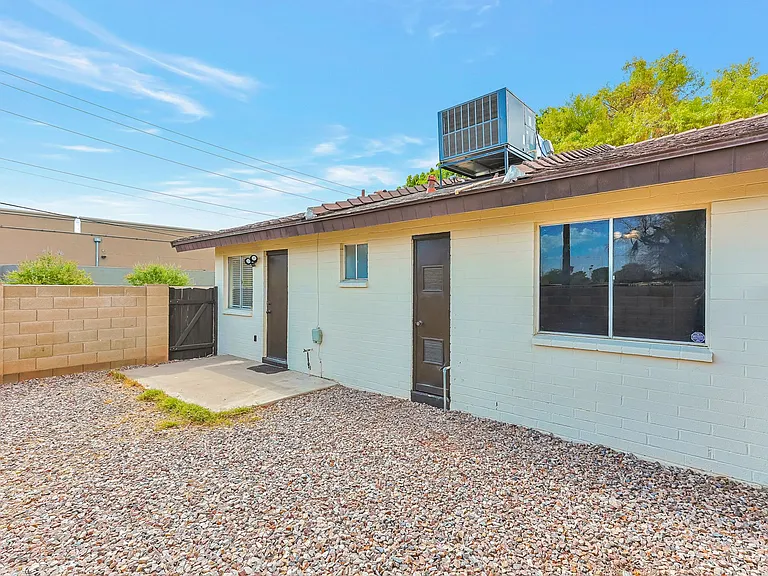 5105 S La Rosa Dr — Photo 15