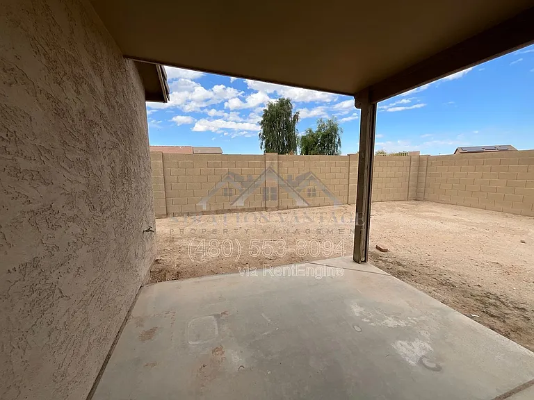 25654 W Satellite Ln — Photo 57