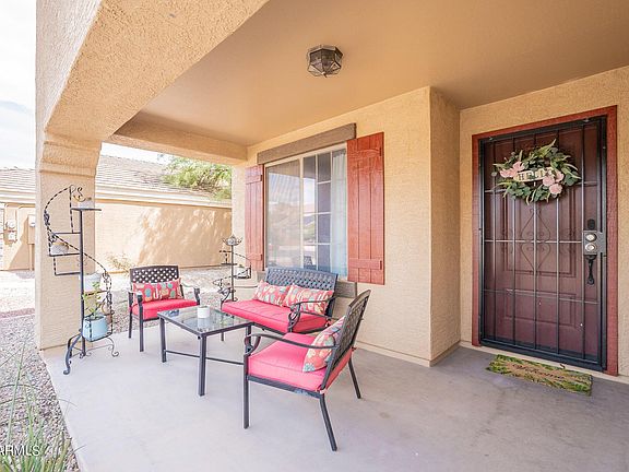 4th image of 2083 W Pinkley Ave