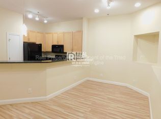 220 W Market St UNIT 105, Greensboro, NC 27401