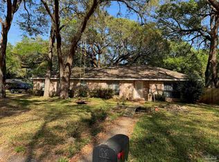 201 Comanche Trl, Pensacola, FL 32506