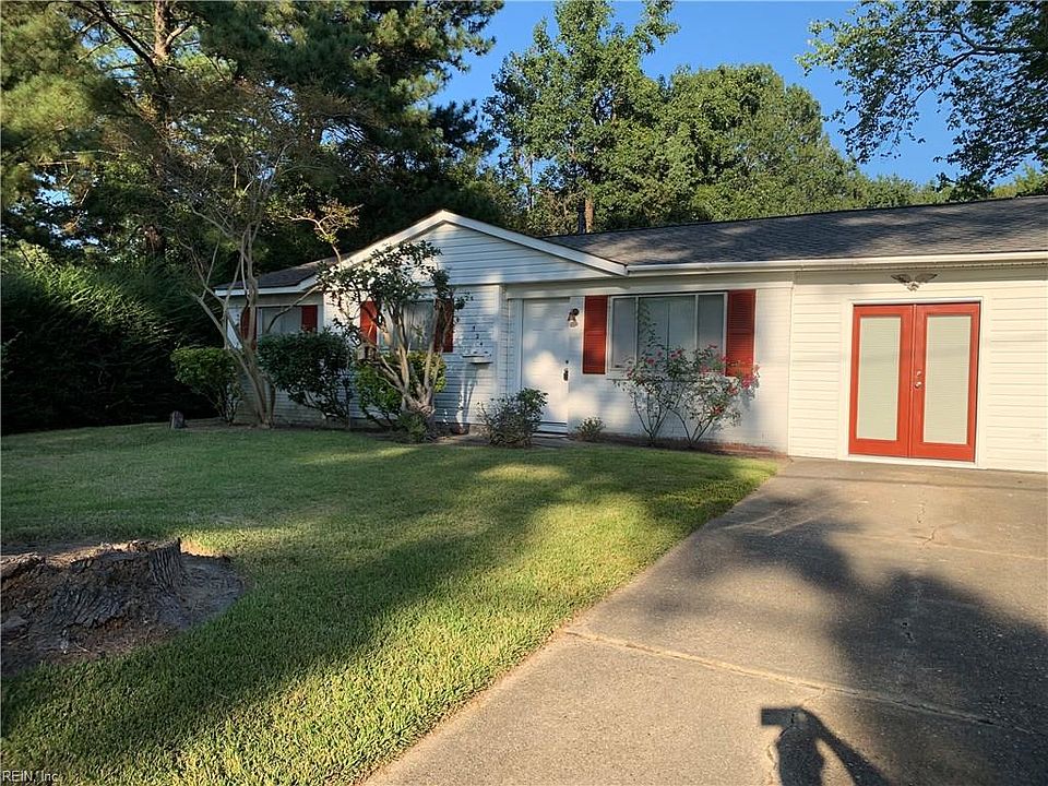 1st image of 524 Big Pine Dr