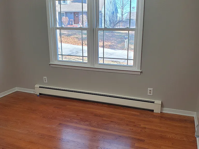 714 Manzanola Ln — Photo 6