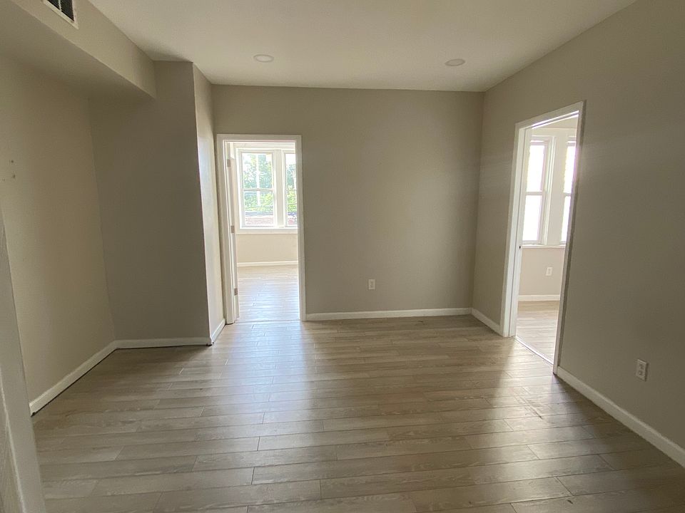 2nd image of 16 Boylan St #2R