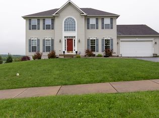 5308 Countryside Dr, Kinzers, PA 17535