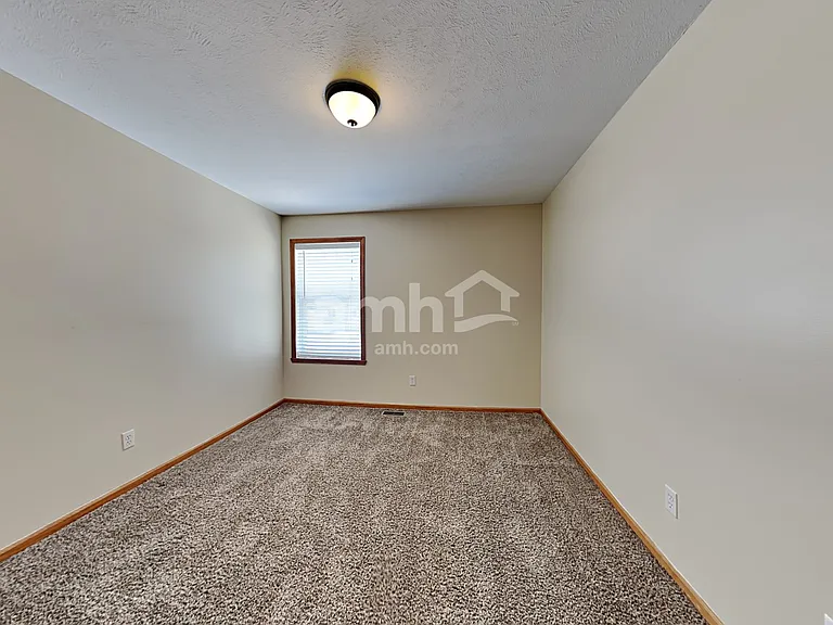 6715 Legacy Pointe Ct — Photo 21