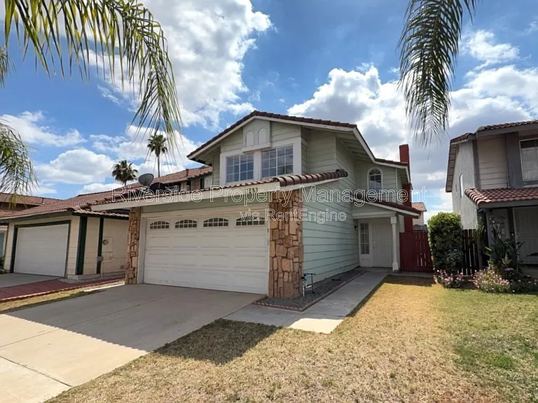 11883 Bayless St — Photo 3
