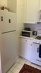Rented by R New York