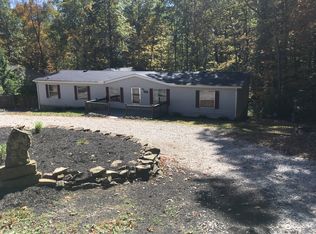 147 Ridgeway Dr, Nashville, IN 47448