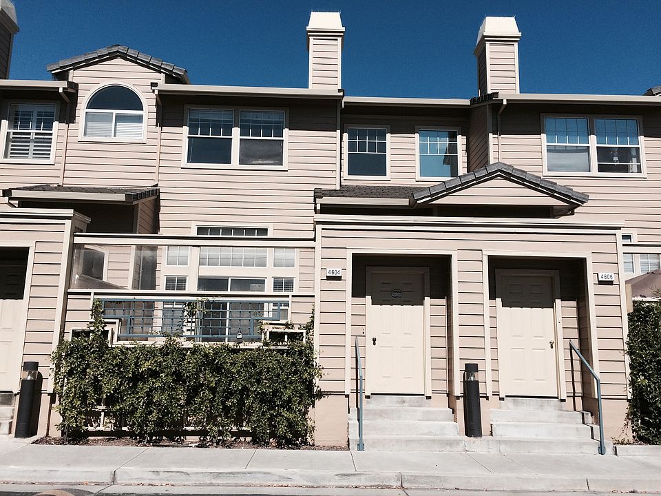 1st image of 4604 Hampton Falls Pl
