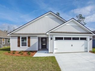 1725 Phillips Cir, Hahira, GA 31632