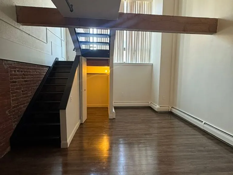 SilverBrick Lofts — Photo 19