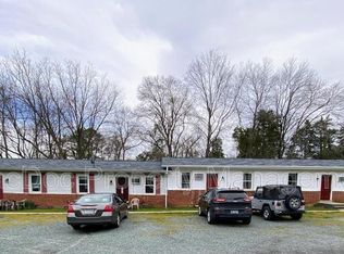 114-116 Loch Lane Dr APT 8, Louisa, VA 23093