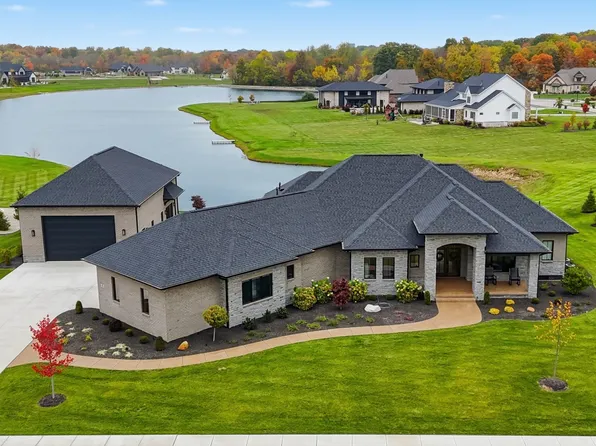 3961 Chapel Hill Ct, Bargersville, IN 46106