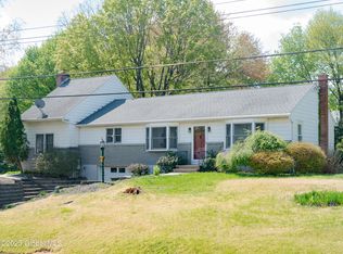 37 Fane Ct, Troy, NY 12182