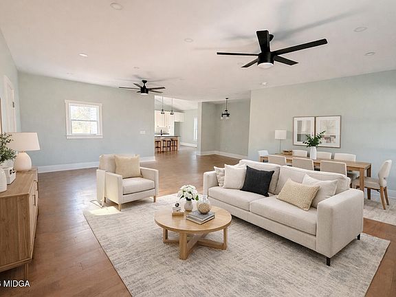 3rd image of 2371 Kensington Rd