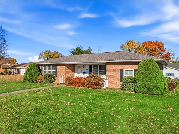 100 Koehler Dr, Sharpsville, PA 16150