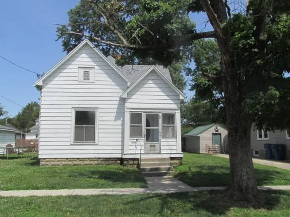 1404 9th St, Lawrenceville, IL 62439