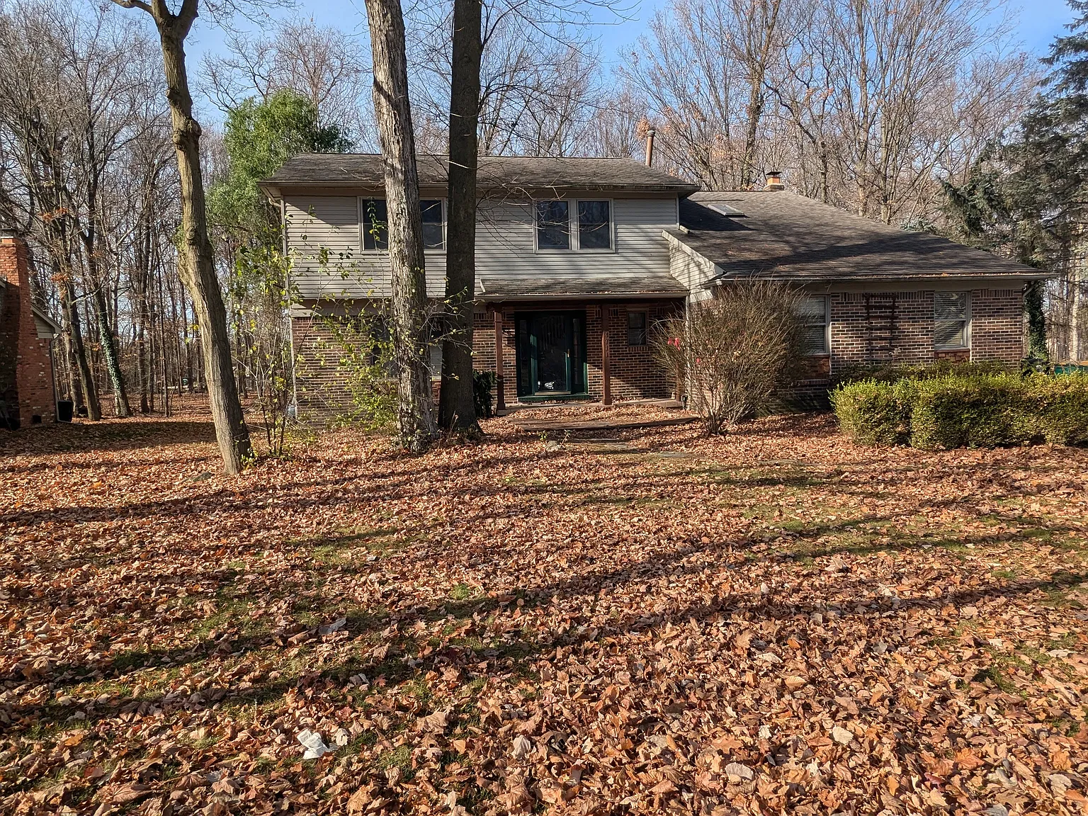 4 bed, 3.5 bath, 2280 sqft, $3,200 — Photo 1