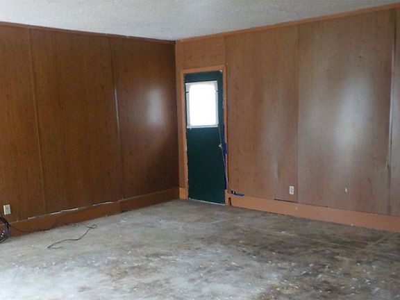 4th image of 612 N Bailey St