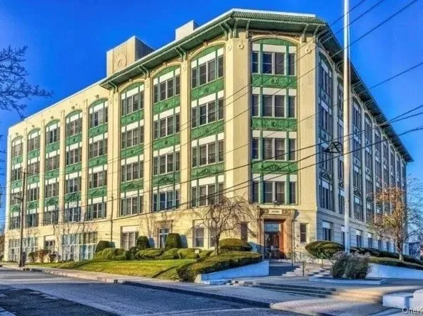 1 Landmark Sq APT 628, Pt Chester, NY 10573