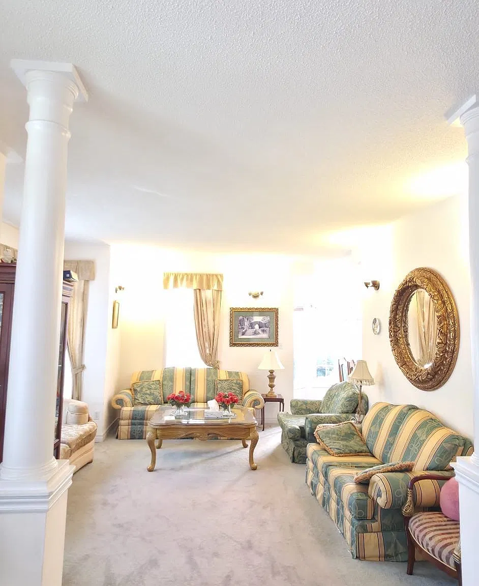 4 bed, $4,000 — Photo 2