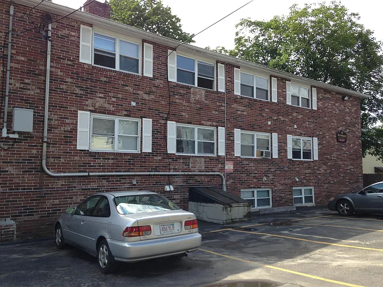 36 Burlington Ave #34 — Photo 10