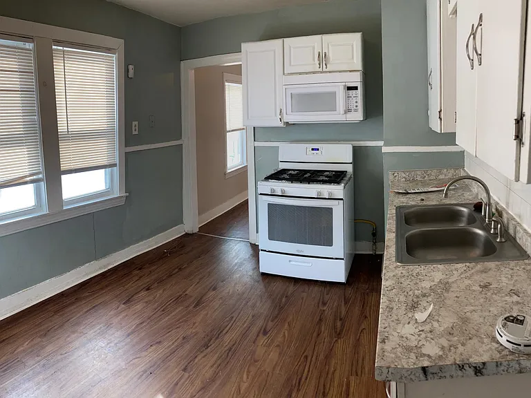 21 Clay St #3 — Photo 3
