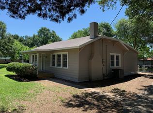 2515 Orange St, Waller, TX 77484