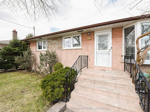 3rd image of 34 Paragon Rd