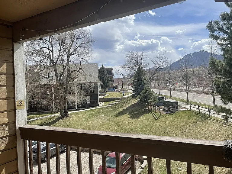 2800 Sundown Ln #307 — Photo 2
